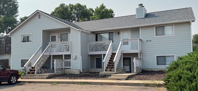 Building Photo - 1624 E Pitkin St Unit C Rental