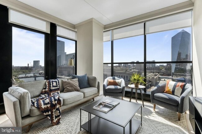 Photo - 30 N 23rd St Unidad 2910