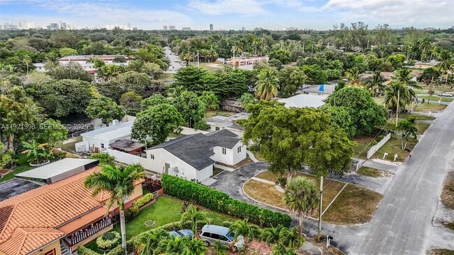 Photo - 201 S Biscayne River Dr Unit A