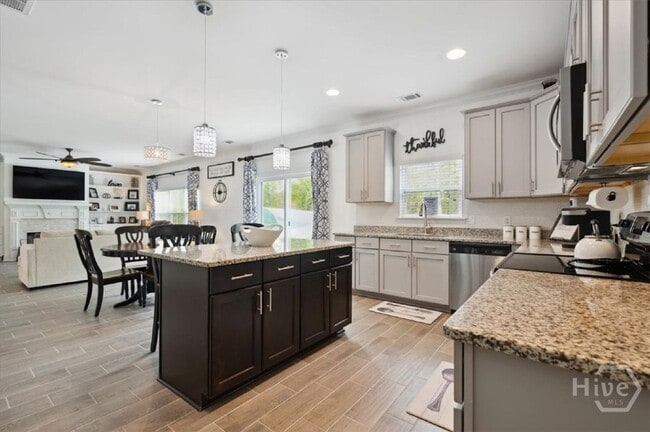 Photo - 360 Waverly Ln