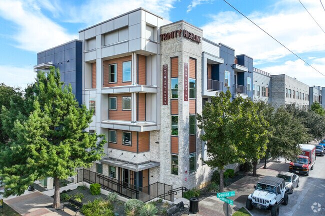 Primario - Trinity Highline