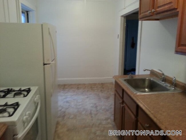 Photo - 1615 Commonwealth Ave Unidad 1