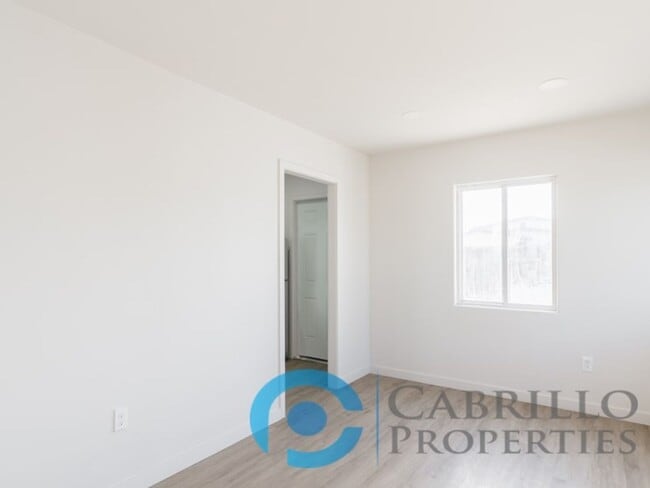 138 Fifth Ave Unit B