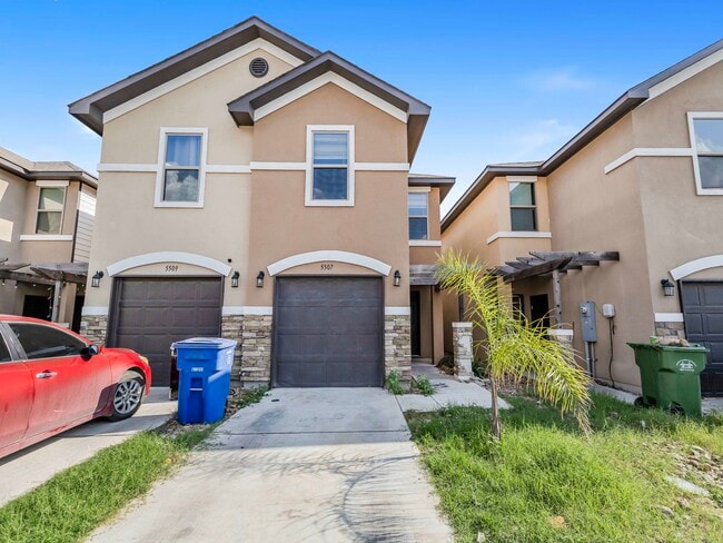 Building Photo - 5507 Montevista Dr Unit 5507 Rental