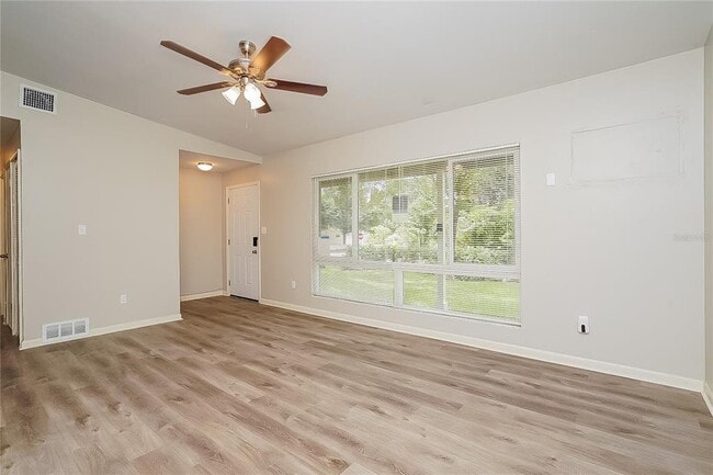 Photo - 1301 Wood Ave