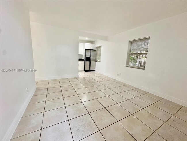 Photo - 1050 NW 127th St