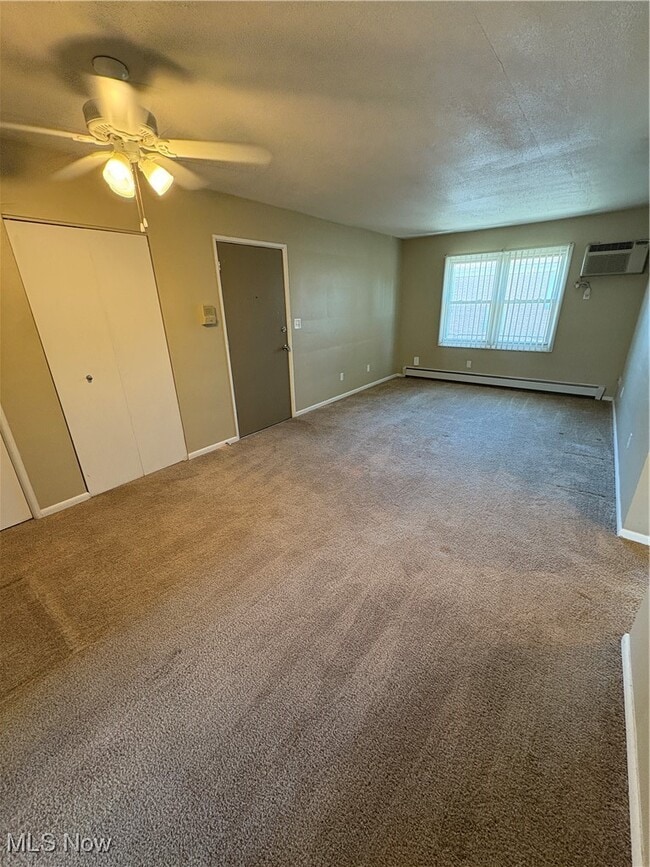 Photo - 66 Washington Blvd Unidad 5