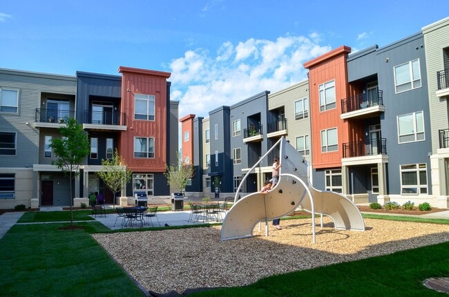 Building Photo - Pinney Lane Rental
