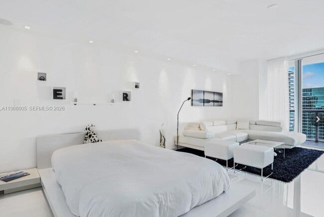 Photo - 475 Brickell Ave Unidad 4310