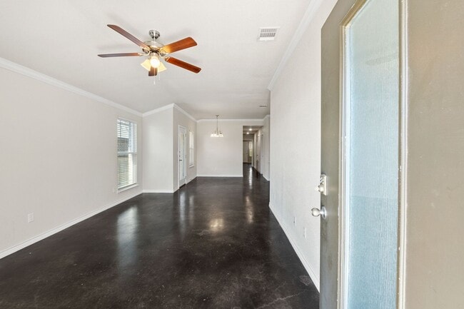 Photo - HH917 Ramblewood Unit B