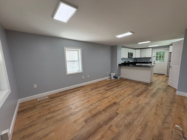 213 Dewitt Ave