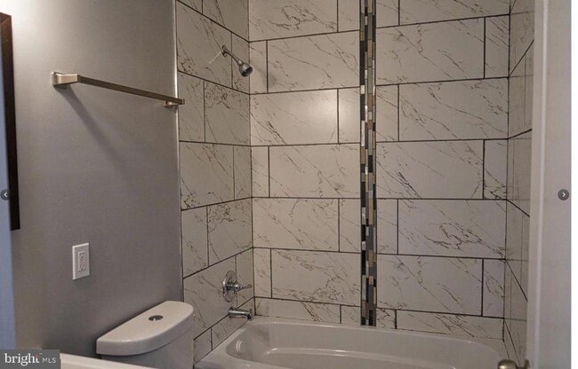 Photo - 3722 Woodhaven Ave Casa Adosada