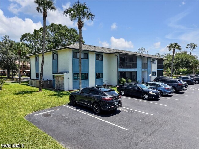 Photo - 17420 Birchwood Ln Unit 7