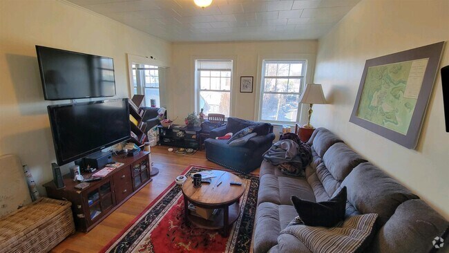 Building Photo - 34 College Ave Unit 41 Rental