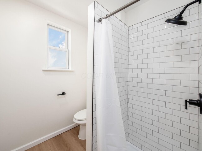 Photo - 49 S Liberty St Unit Apt D