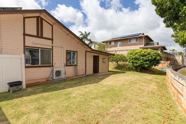Photo - 3BD/2BA Single Family Home in Mililani Mauka with Solar and 2 Car Garage