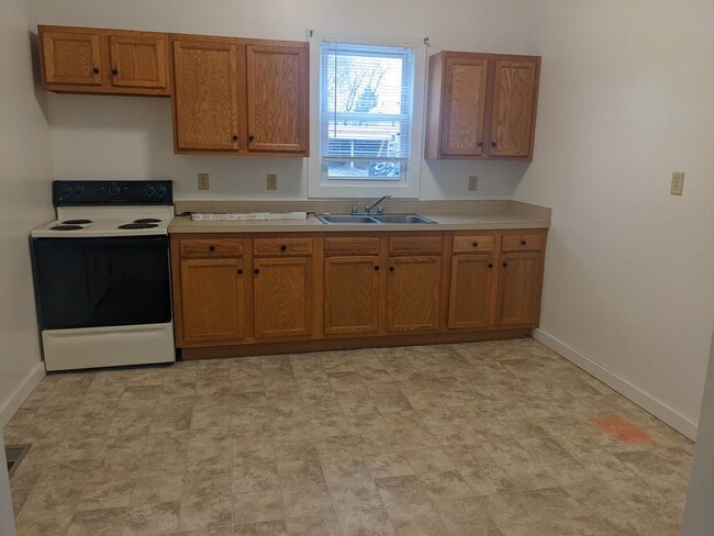 Photo - 802 Cottage St Unit 802 Cottage