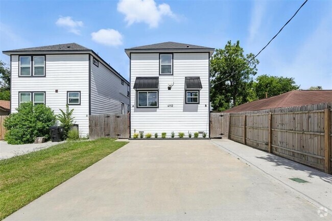 Building Photo - 4112 Majestic St Unit A Rental