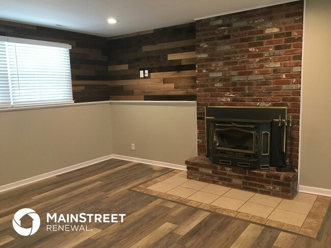 Photo - 7200 Willow Ave