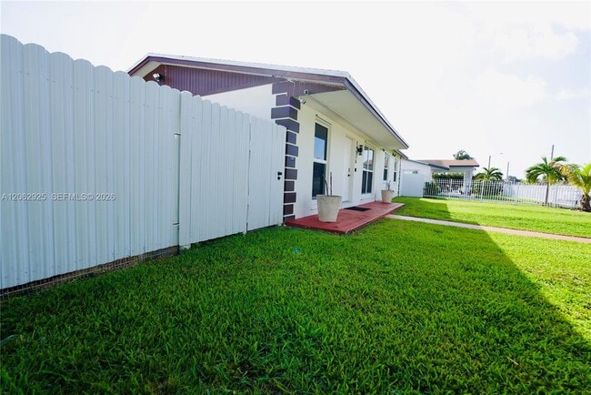 Photo - 14515 SW 105th Ct