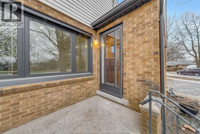 Photo - 1114 Edward Ave