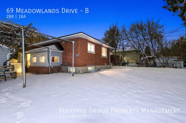 Photo - Meticulous Meadowlands!! Huge 2 Bed basement apt for Rent Unité B