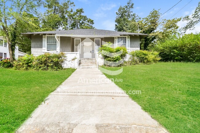 Building Photo - 204 S Adair St