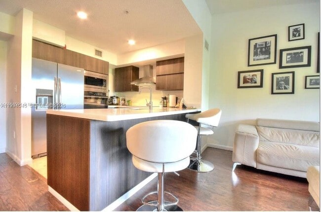 Photo - 4440 NW 107th Ave Unidad 306-7