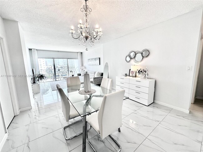 Photo - 500 Bayview Dr Unit 717