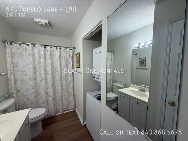 673 Tupelo Ln