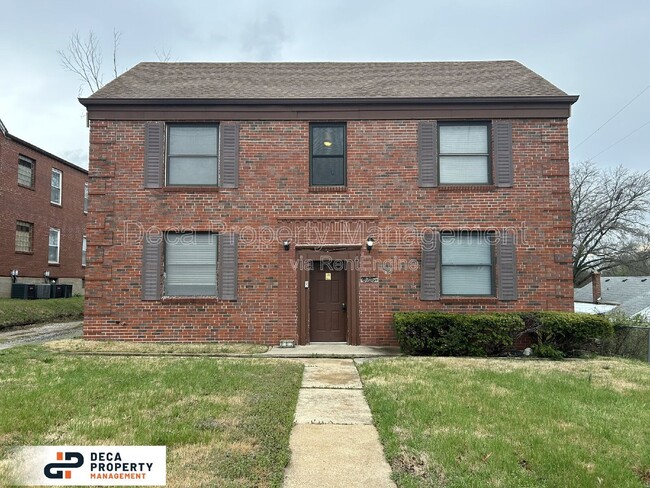 Building Photo - 6926 MacKenzie Rd Unit 2N