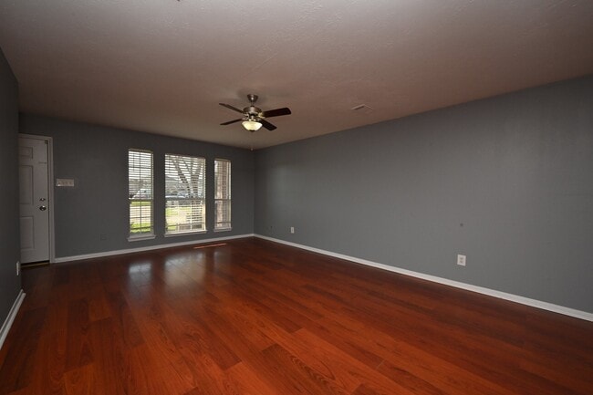 Photo - 7006 Biton Dr