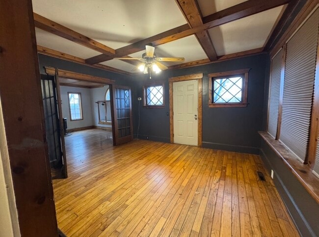 Photo - 13 Wawecus Hill Rd