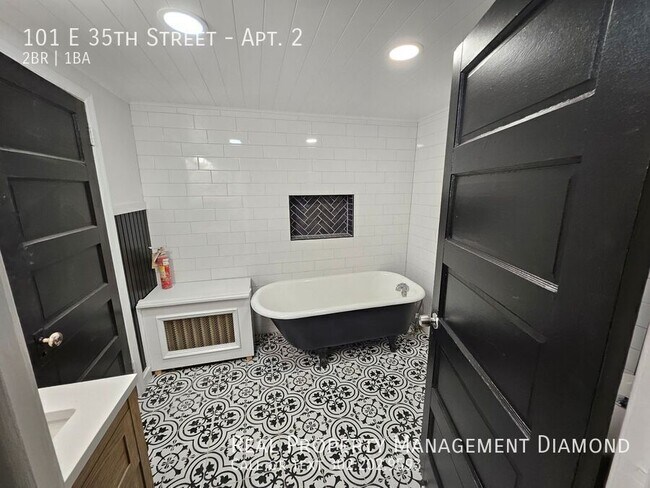 Photo - 101 E 35th St Unit Apt. 2