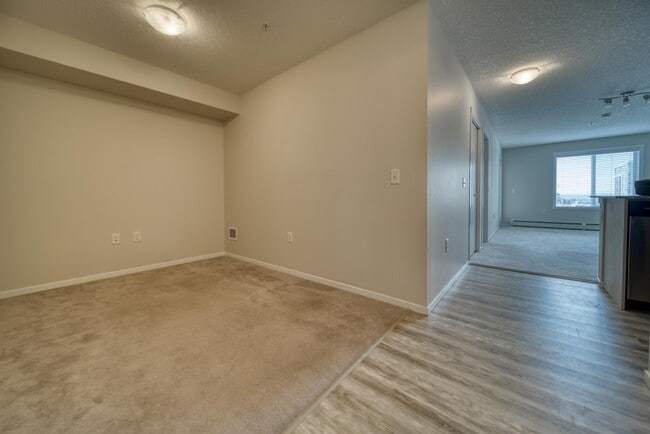 Photo - 4641-4128 128 Ave NE Unit 3407