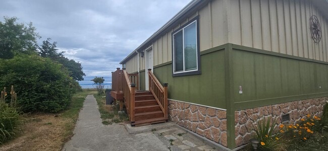 Photo - 200 Cypress Cir