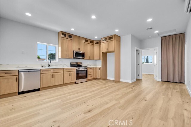Photo - 114 N Cornell Ave