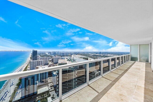 Photo - 1830 S Ocean Dr Unidad 1606