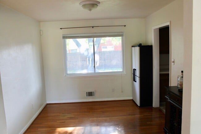 Photo - 4705 Nuttfield Ln