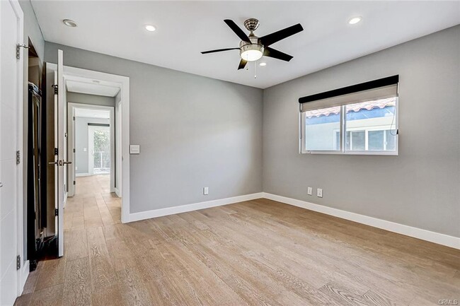 Photo - 1540 Marine Ave