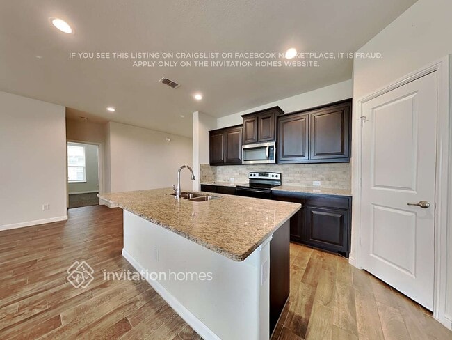 Photo - 146 Wagon Mound Dr