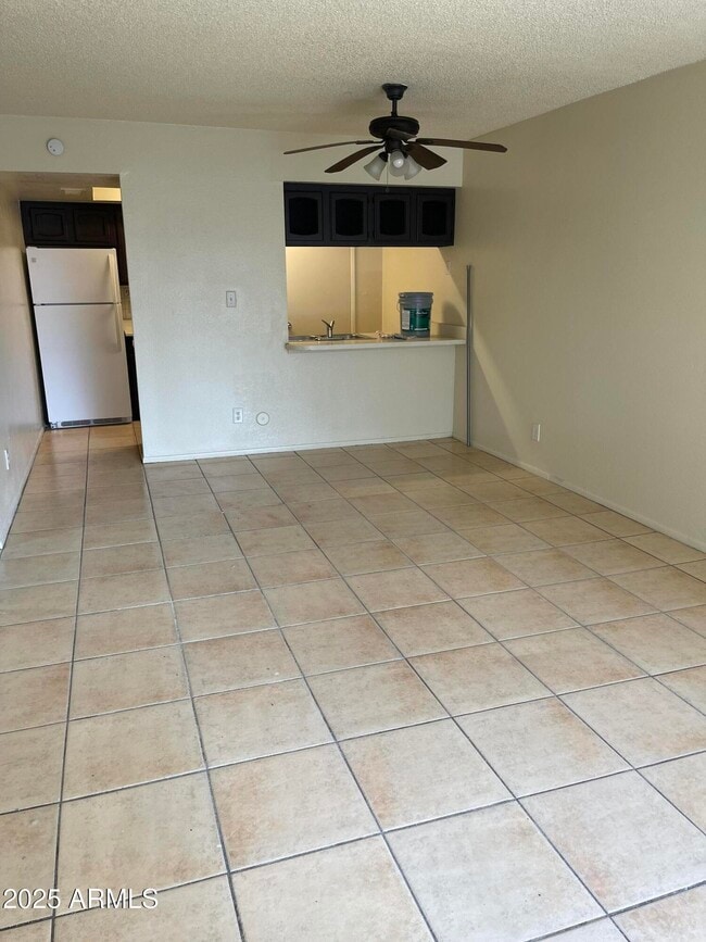 Photo - 925 W Peoria Ave