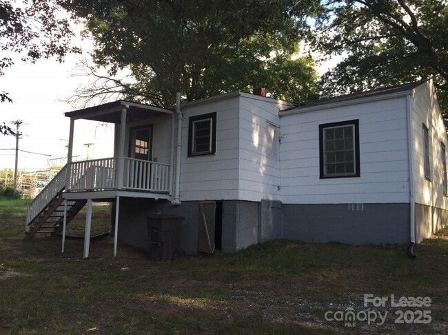 Photo - 808 Wilmington Ave