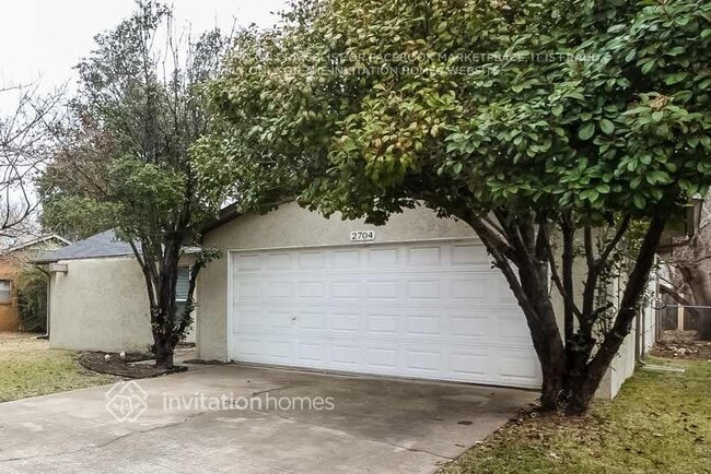 Photo - 2704 N Bell Ave