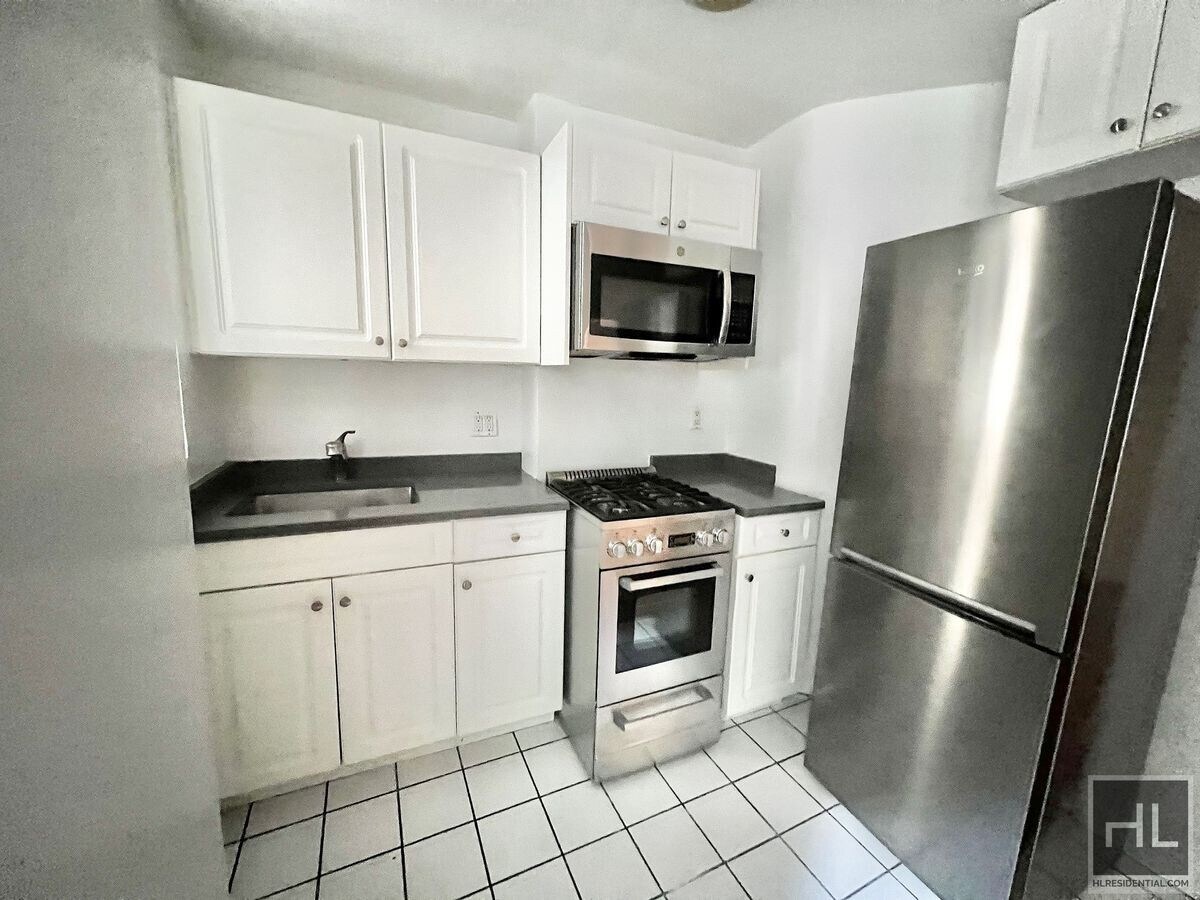 Photo - AMSTERDAM AVENUE Unidad 1H