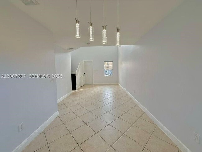 922 NW 134th Ave