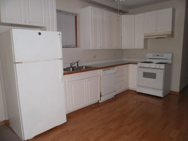 1336 W Huron St Unit gdn