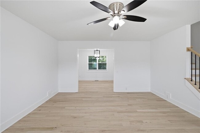 Photo - 230 Pinebridge Ct
