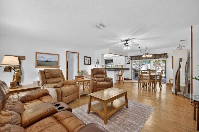 Photo - 1769 SE Madison St