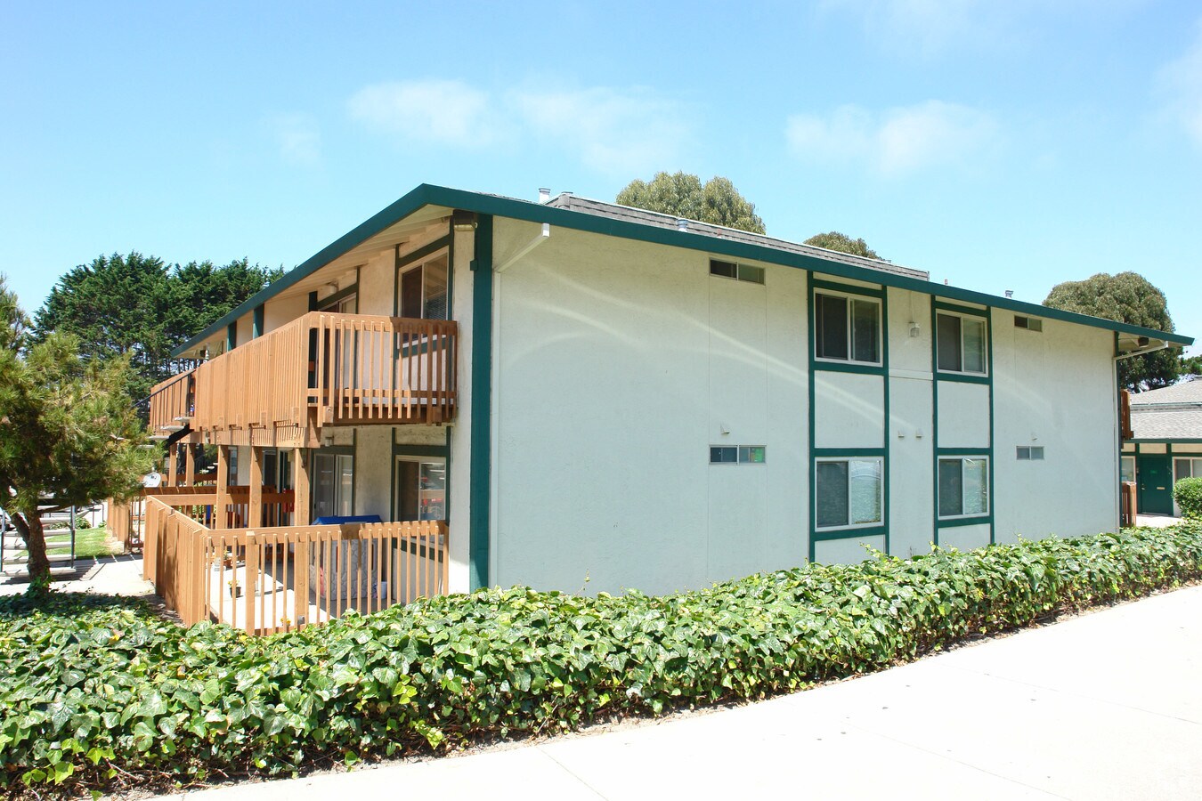 Cypress Gardens Apartments - Cypress Gardens Apartments